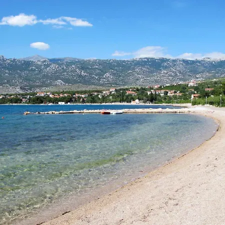 Delux 1 - Srd463 Maslenica